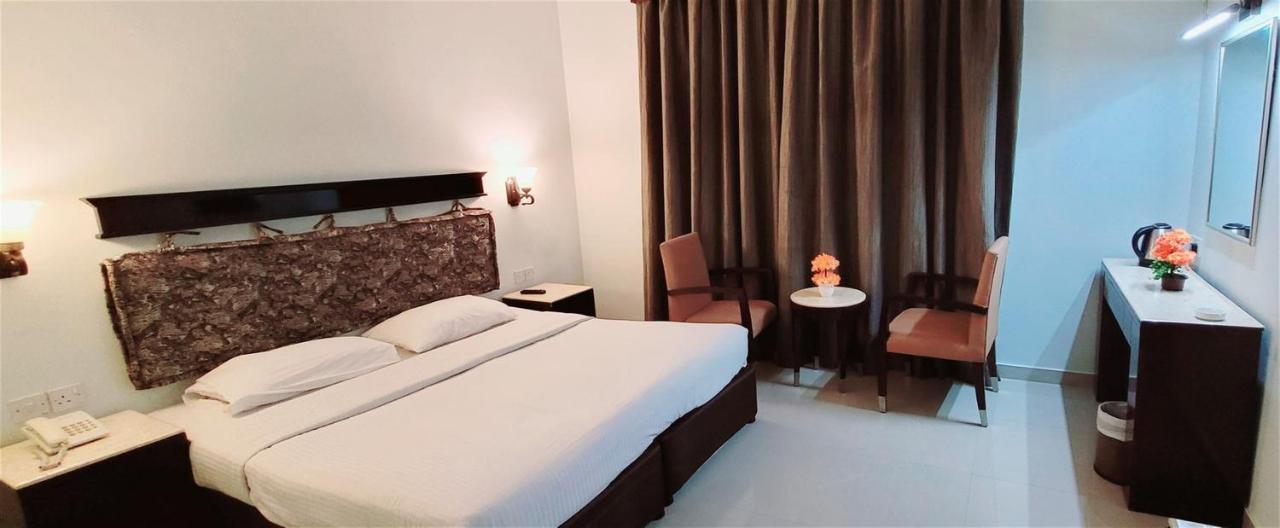 Signature Inn Hotel Deira 두바이 외부 사진