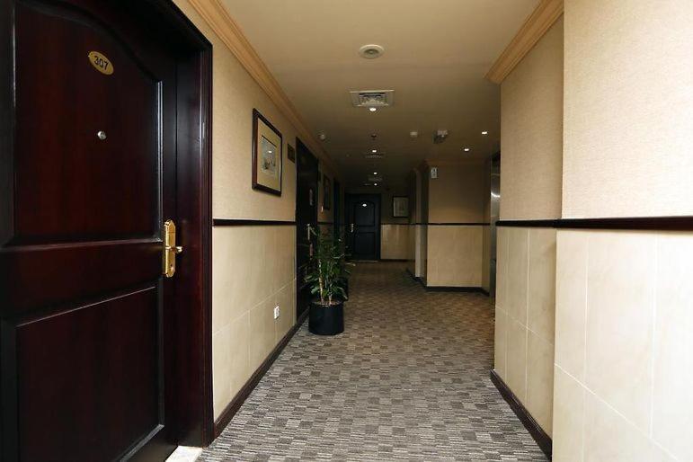 Signature Inn Hotel Deira 두바이 외부 사진